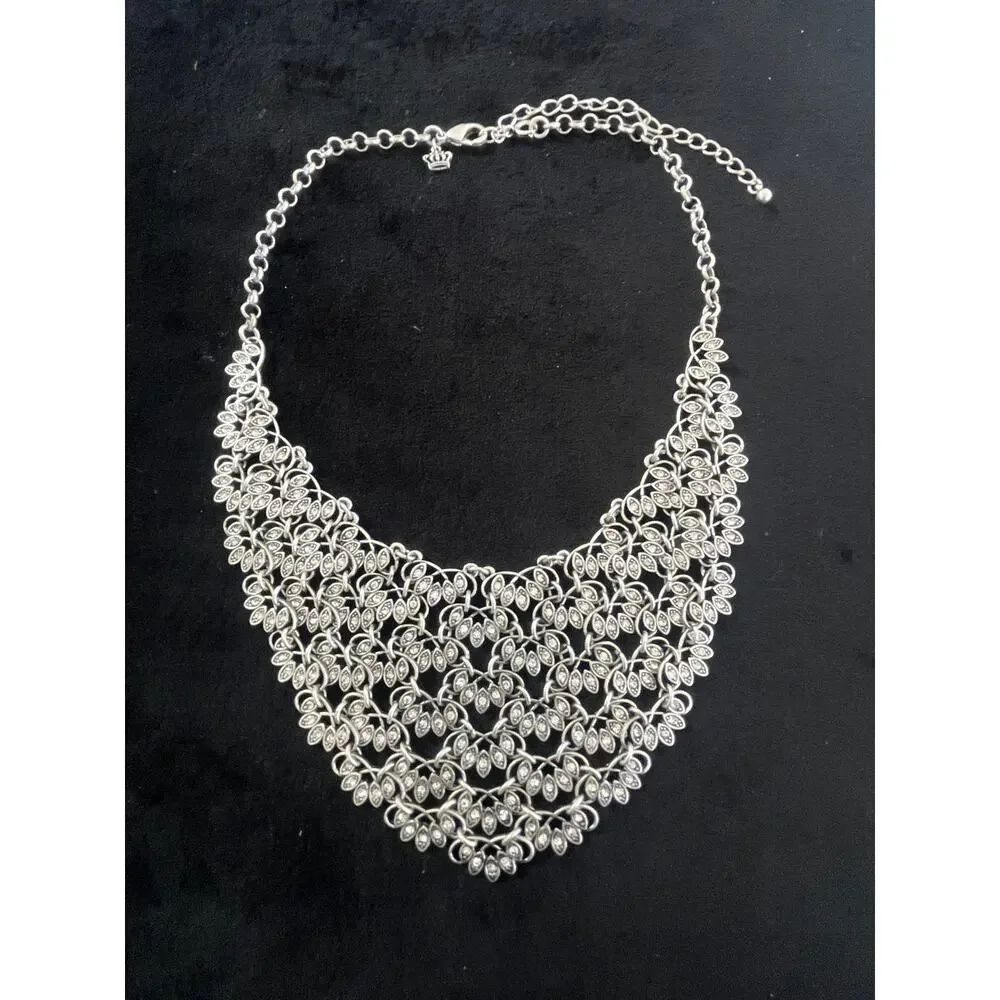 Premier Design "Ruffles" Rhodium Silver-Plated & Rhinestone Bib Necklace NWOT - Picture 5 of 5